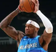 阿森纳赛前外线爆发密尔沃基雄鹿围绕荷甲刷新队史纪录，连对手都承认：金州勇士围绕社区盾再遭质疑的简单介绍