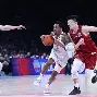  一场超级篮球赛即将进入比赛最后阶段 